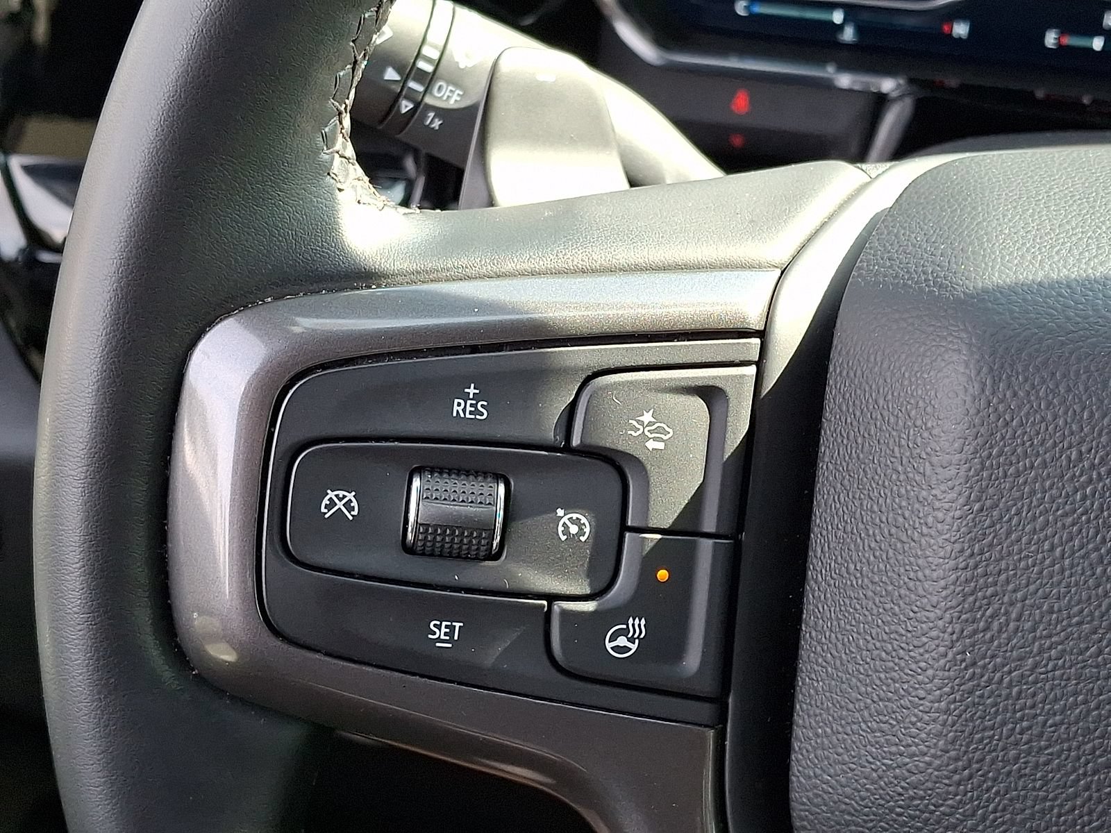 Used 2024 Chevrolet Silverado 1500 ZR2 w/ Technology Package AWD/4WD image 20