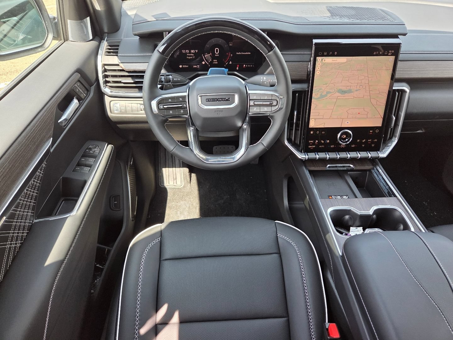 New 2026 GMC Acadia Denali w/ Super Cruise Package AWD/4WD image 4