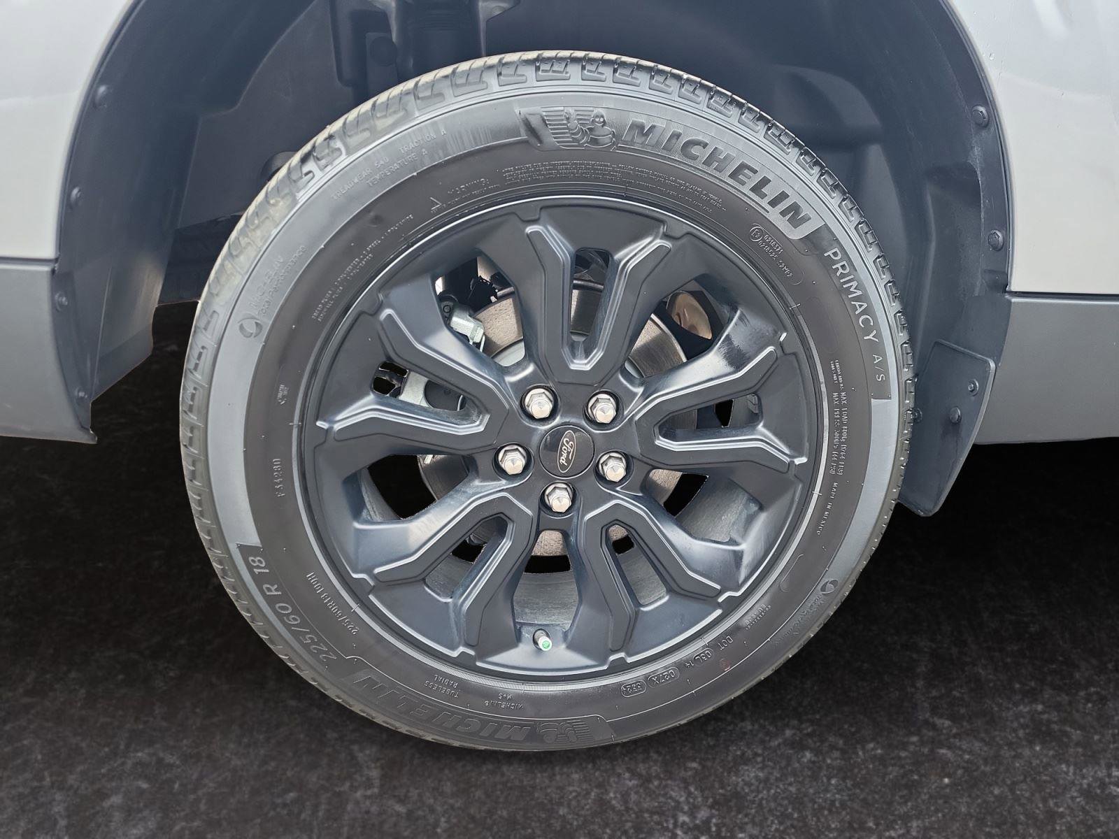 Used 2024 Ford Maverick Lariat w/ Black Appearance Package image 27