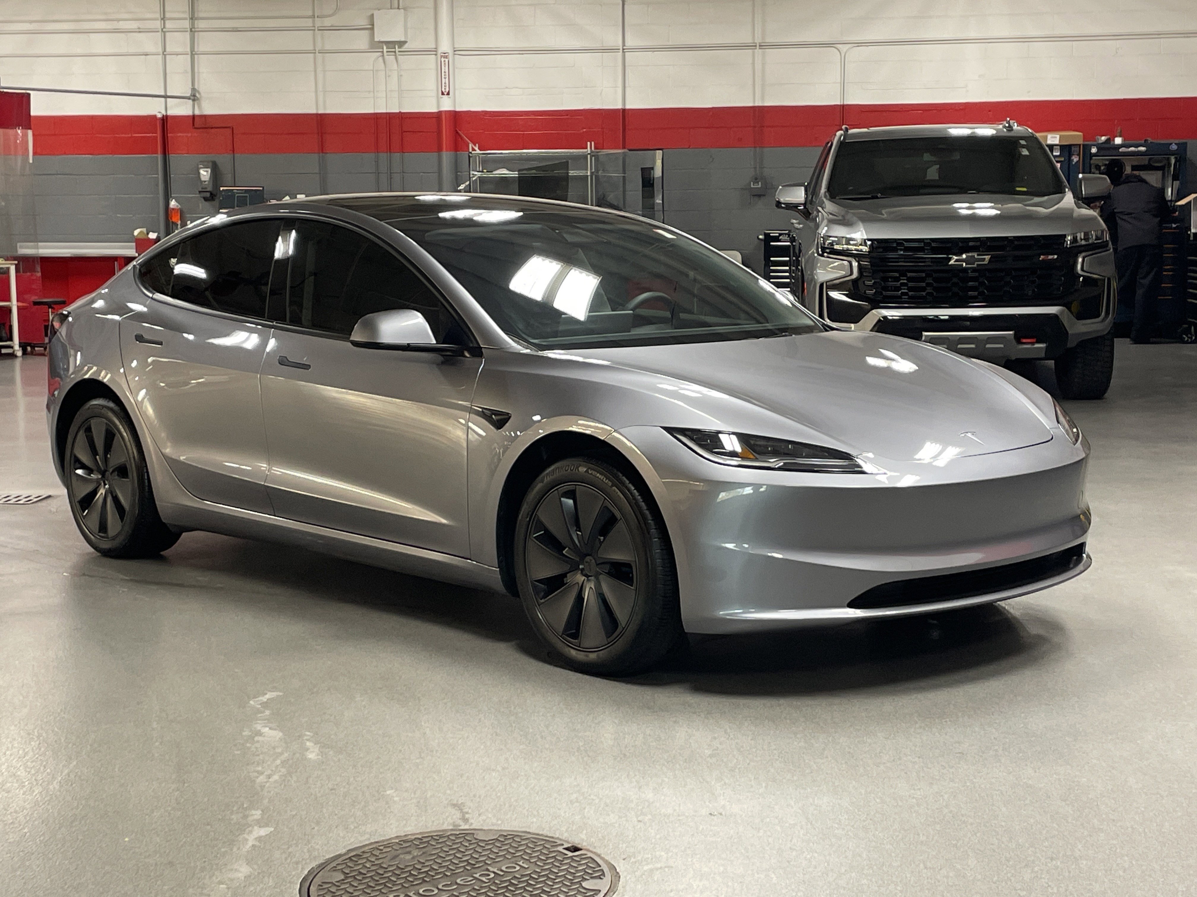 Used 2025 Tesla Model 3 Long Range image 2