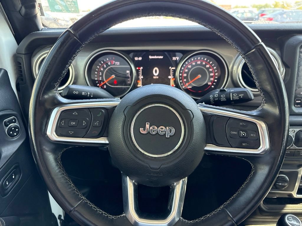 Used 2018 Jeep Wrangler Unlimited Sahara w/ Uconnect 4C Nav & Sound Group AWD/4WD image 26