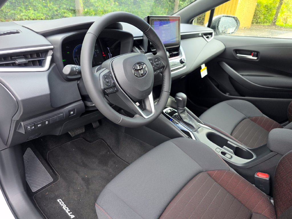 New 2027 Toyota Corolla SE FWD image 25