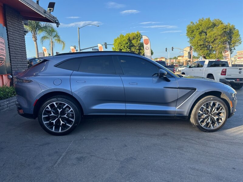 Used 2022 Aston Martin DBX AWD/4WD image 15