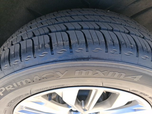 Used 2025 Cadillac XT4 Premium Luxury image 23