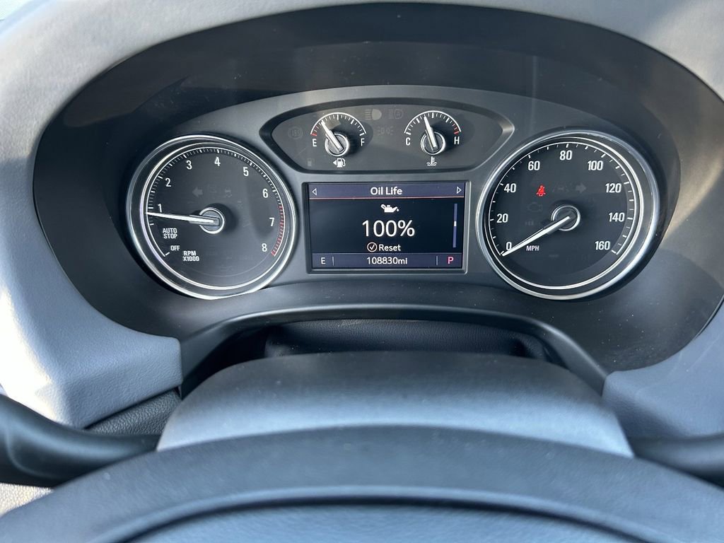 Used 2021 Buick Enclave Essence w/ Sound and Sites Package AWD/4WD image 31