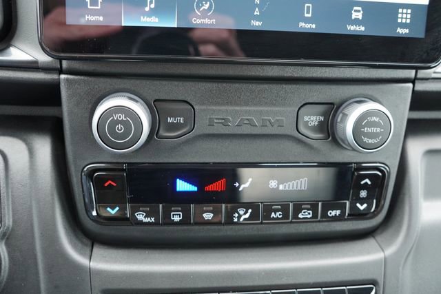 Used 2024 RAM ProMaster 3500 image 24