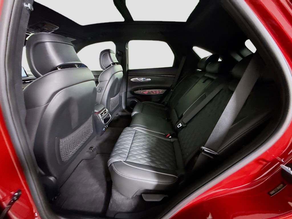 Used 2024 Genesis GV70 3.5T Sport w/ Sport Advanced Package image 22