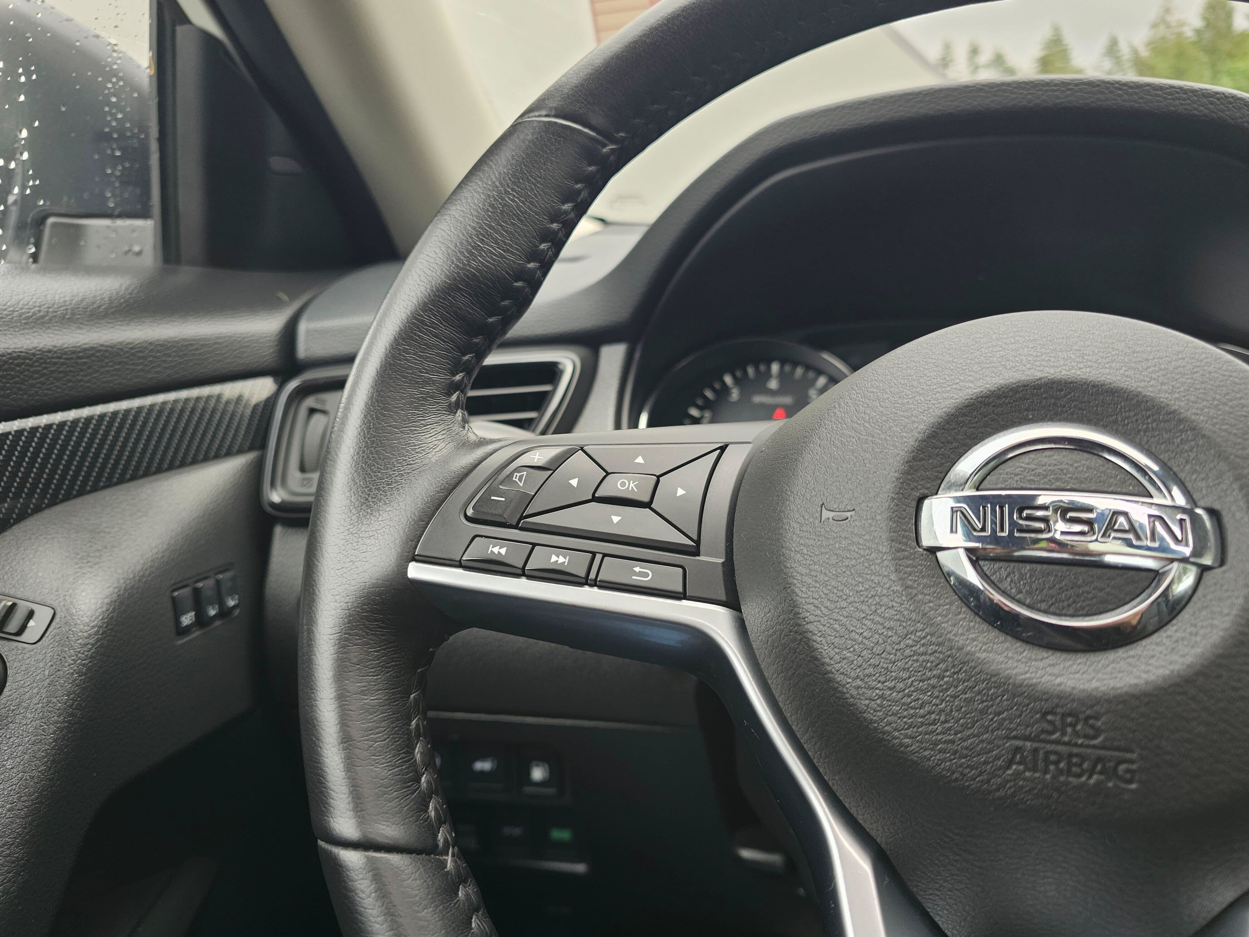Used 2018 Nissan Rogue SL AWD/4WD image 33