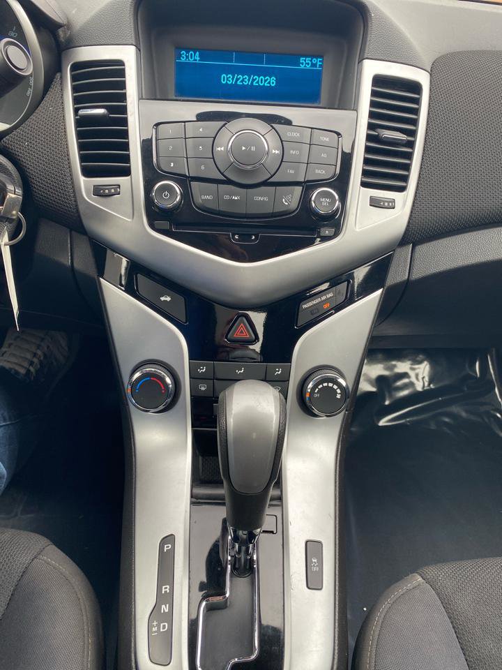 Used 2016 Chevrolet Cruze LT image 19