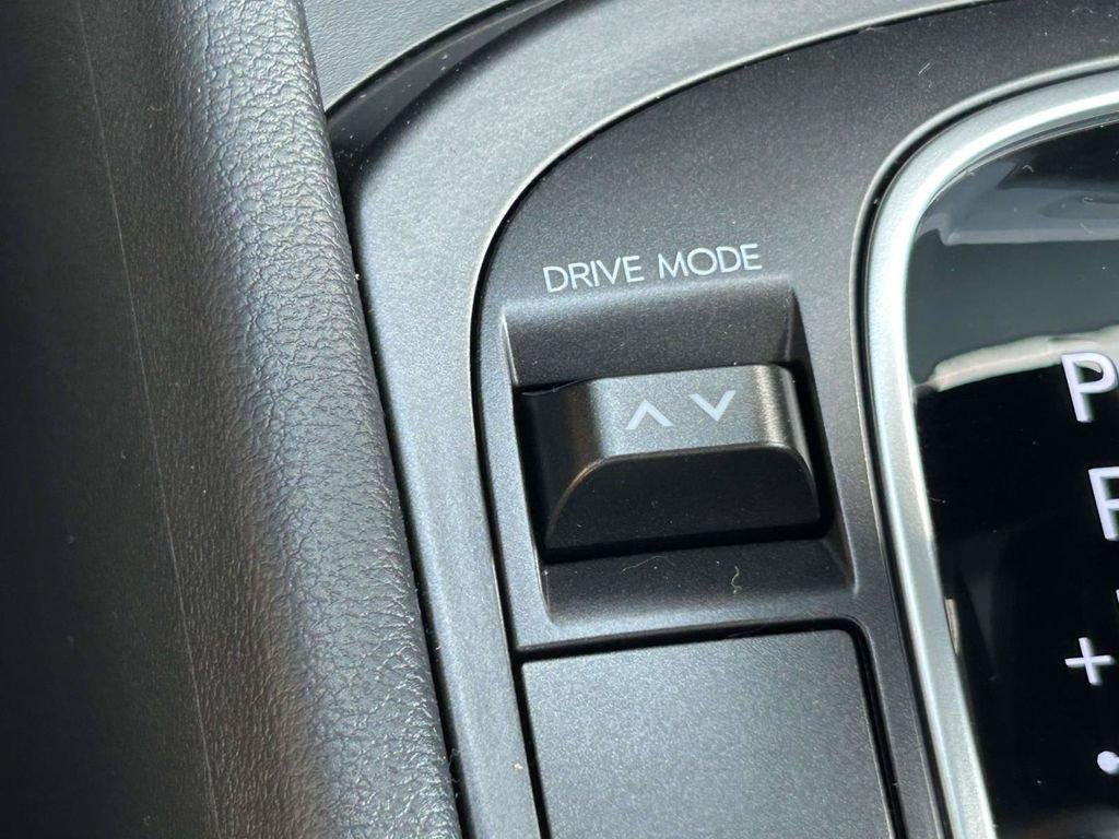 New 2026 Hyundai Kona SE FWD image 73