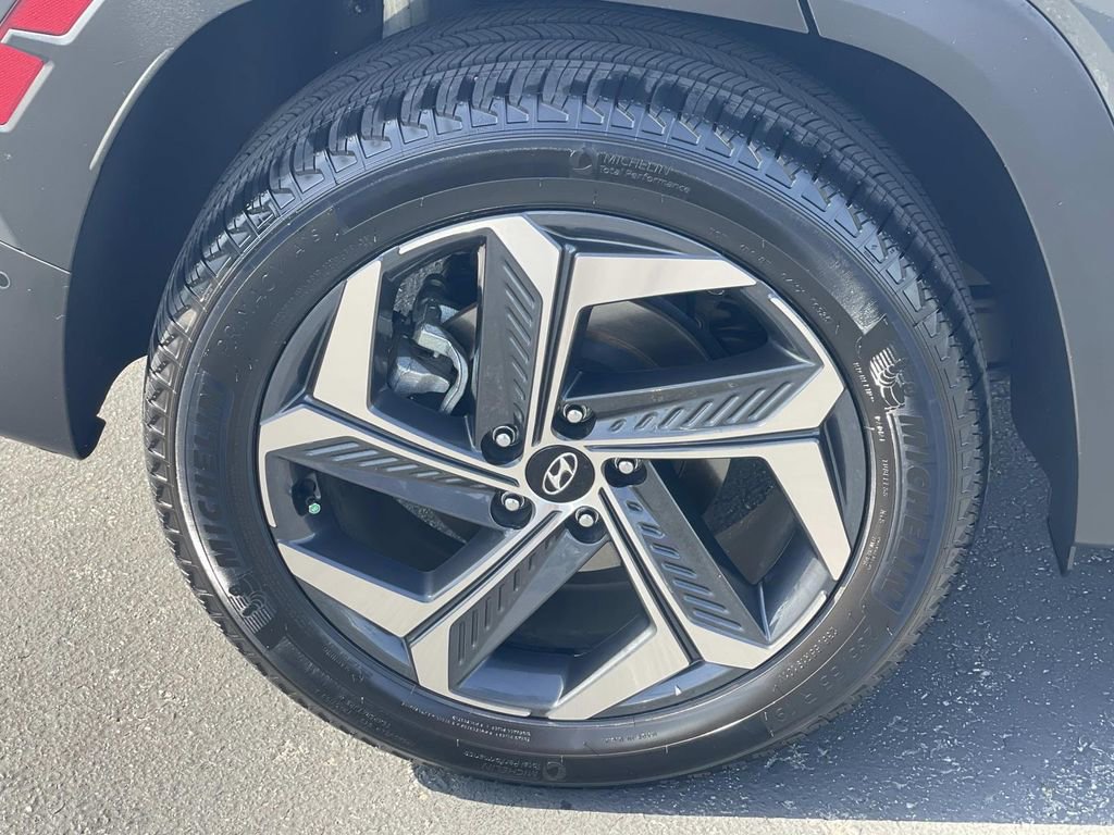 Certified 2024 Hyundai Tucson Limited image 30