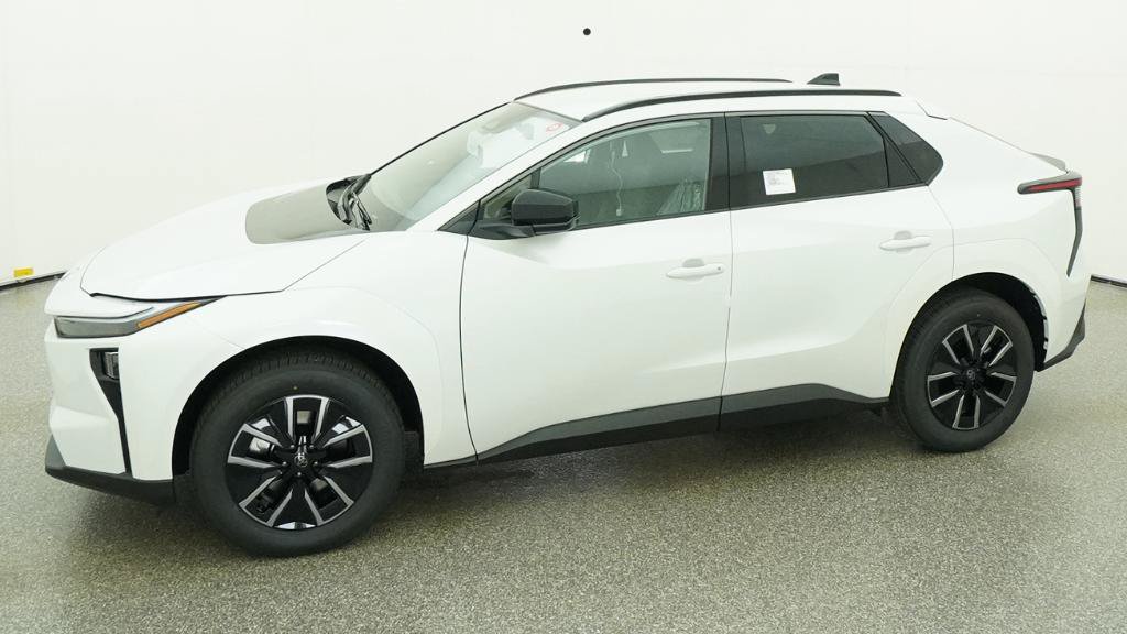 New 2026 Toyota bZ FWD image 5