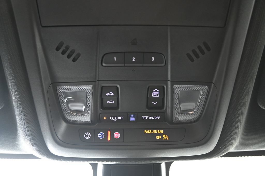 Used 2025 Chevrolet Blazer RS w/ Enhanced Convenience Package AWD/4WD image 36