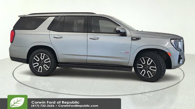Used 2024 GMC Yukon AT4 w/ AT4 Premium Plus Package AWD/4WD image 7