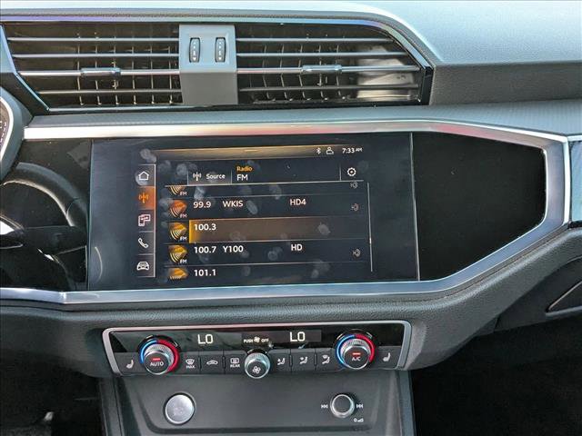 Used 2019 Audi Q3 2.0T Premium image 16