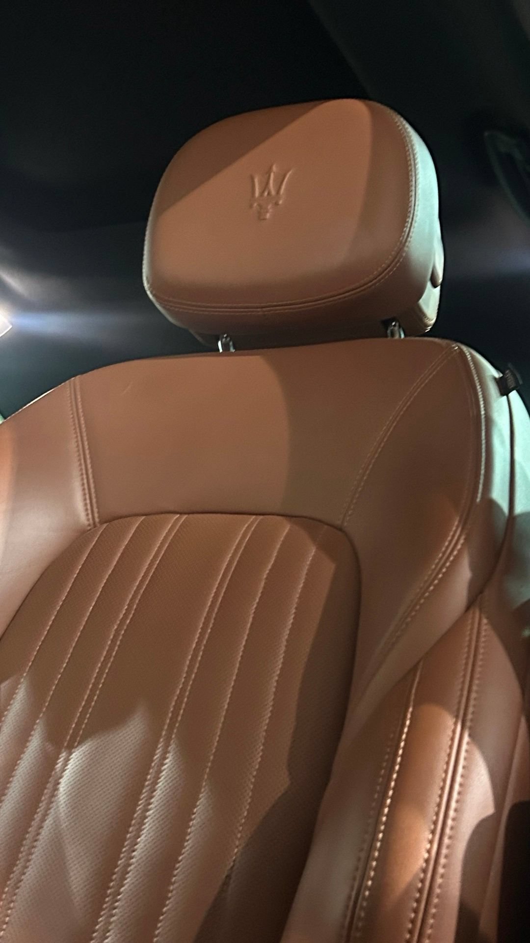 Used 2019 Maserati Levante GranLusso AWD/4WD image 49