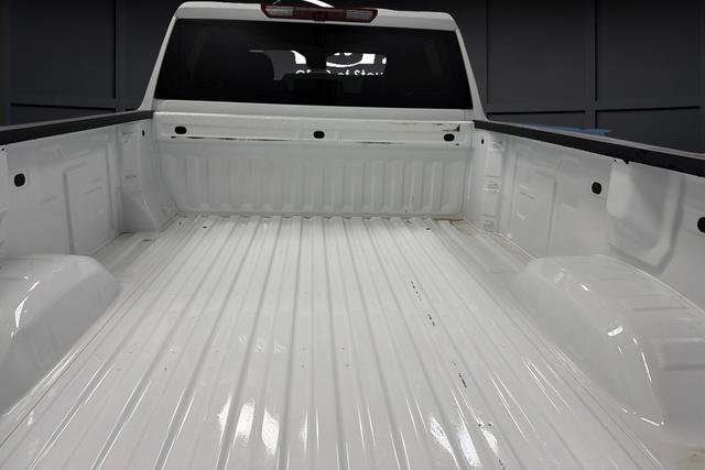Used 2024 GMC Sierra 3500 SLE AWD/4WD image 12