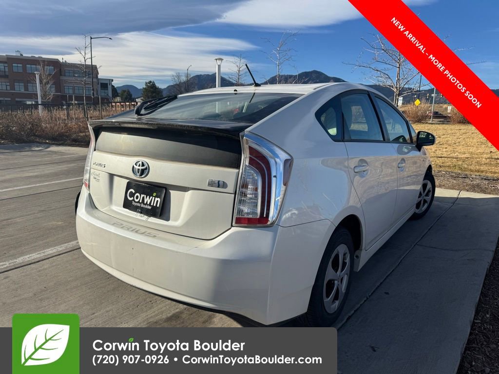 Used 2014 Toyota Prius Two image 7