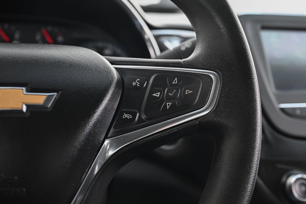 Used 2016 Chevrolet Malibu LT FWD image 19
