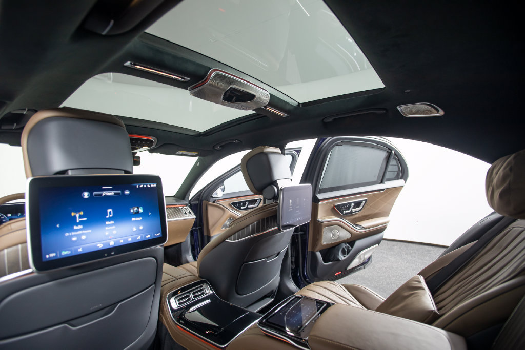 Used 2025 Mercedes-Benz S 63 AMG S image 43