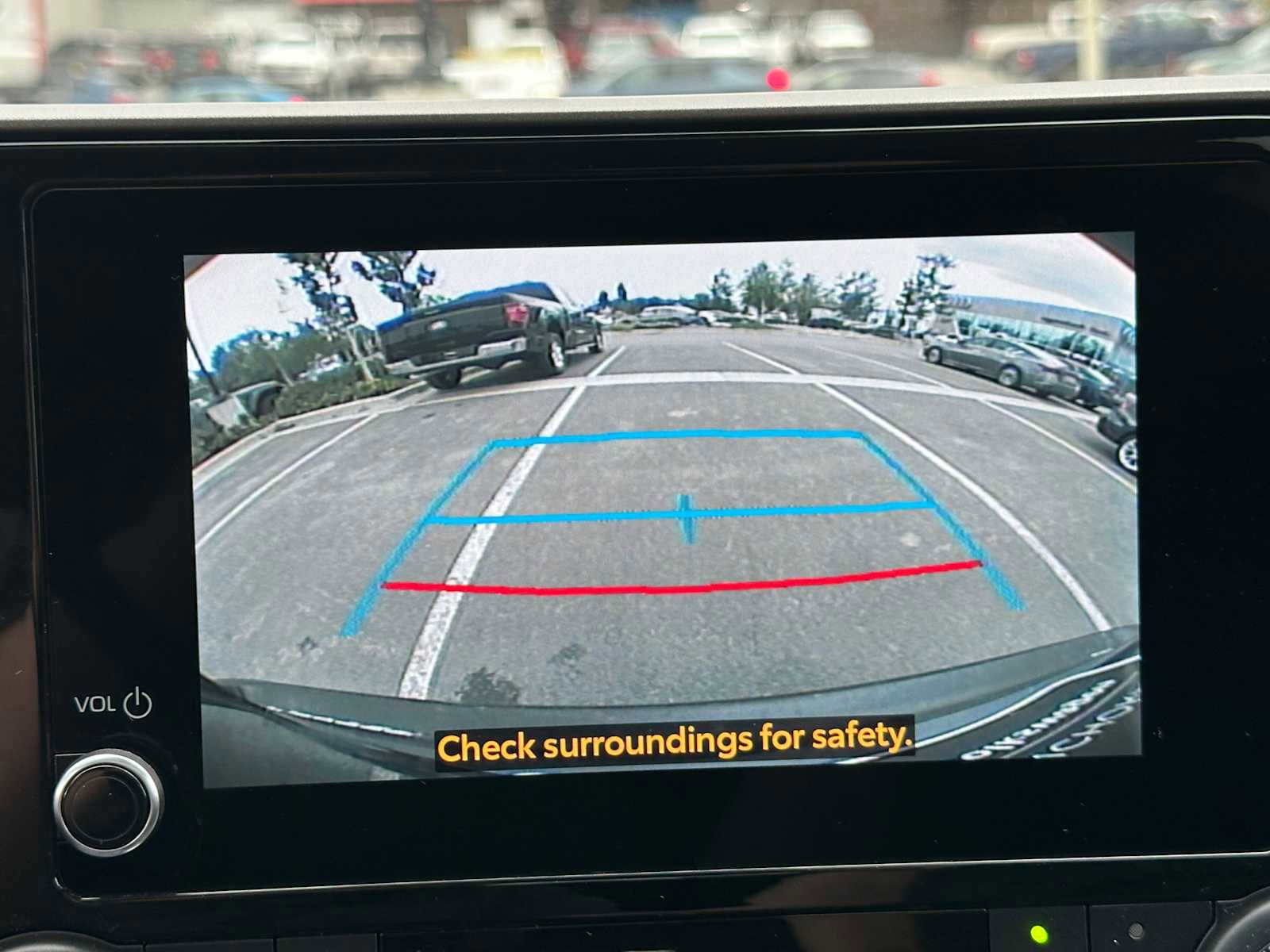 Used 2024 Toyota Highlander XLE image 30