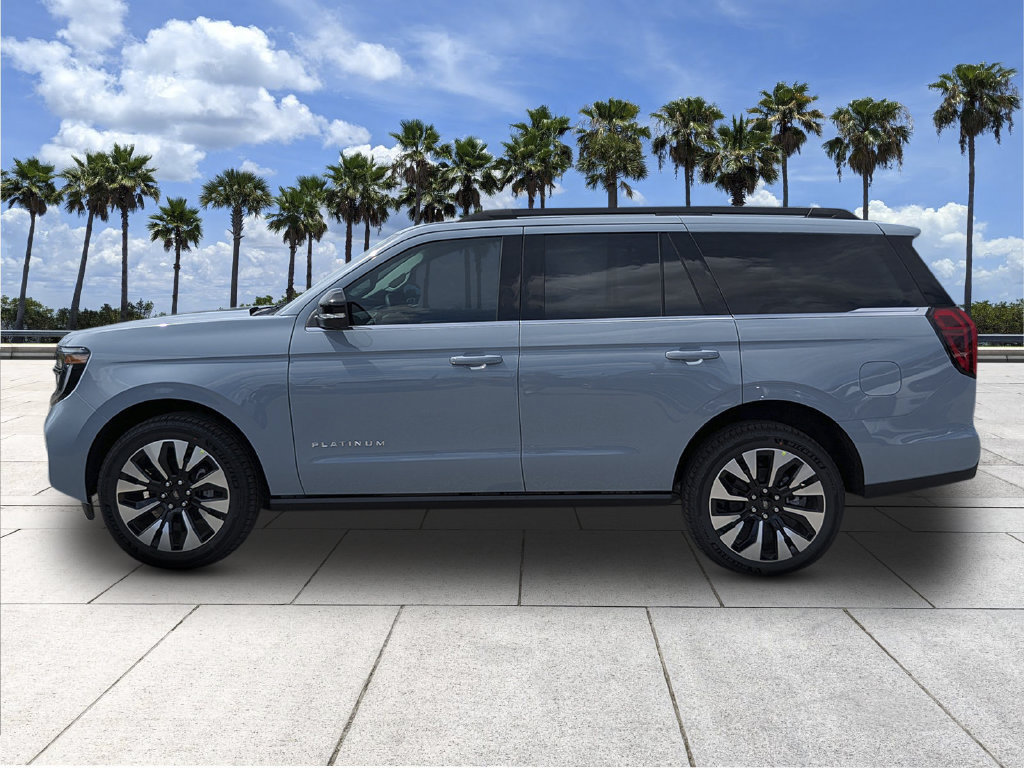 New 2027 Ford Expedition Platinum w/ Driver's Package AWD/4WD image 4
