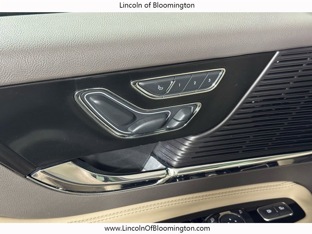 Certified 2022 Lincoln Corsair Reserve w/ Equipment Group 201A image 20