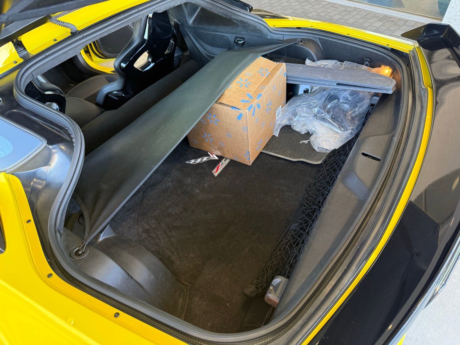 Used 2016 Chevrolet Corvette Z06 w/ 3LZ Preferred Equipment Group image 42