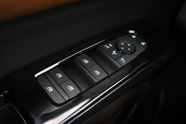 New 2026 Nissan Pathfinder Platinum image 22