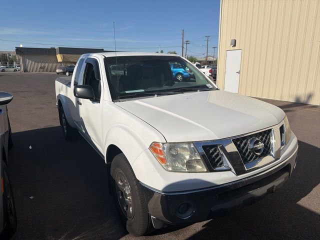 Used 2009 Nissan Frontier SE image 3