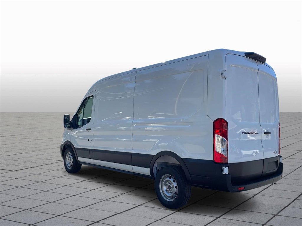 New 2026 Ford Transit 250 148 Medium Roof image 4