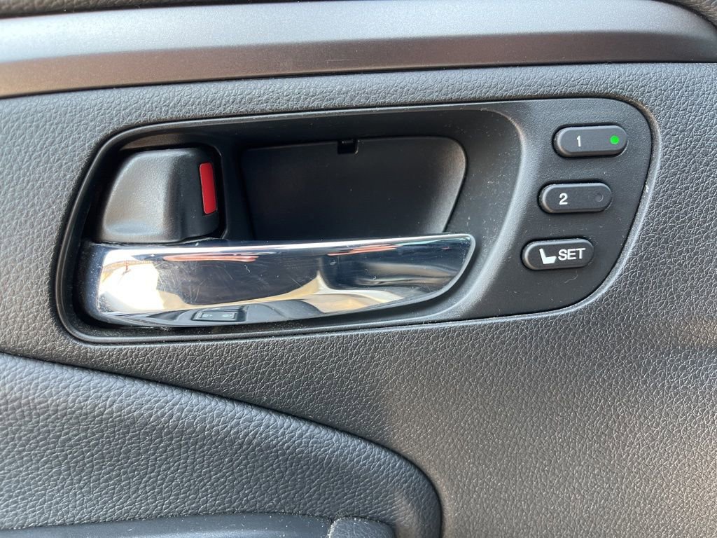 Used 2021 Honda Pilot Special Edition image 12