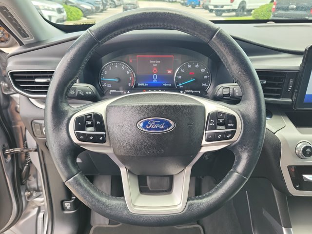 Certified 2022 Ford Explorer XLT w/ Equipment Group 202A RWD image 26