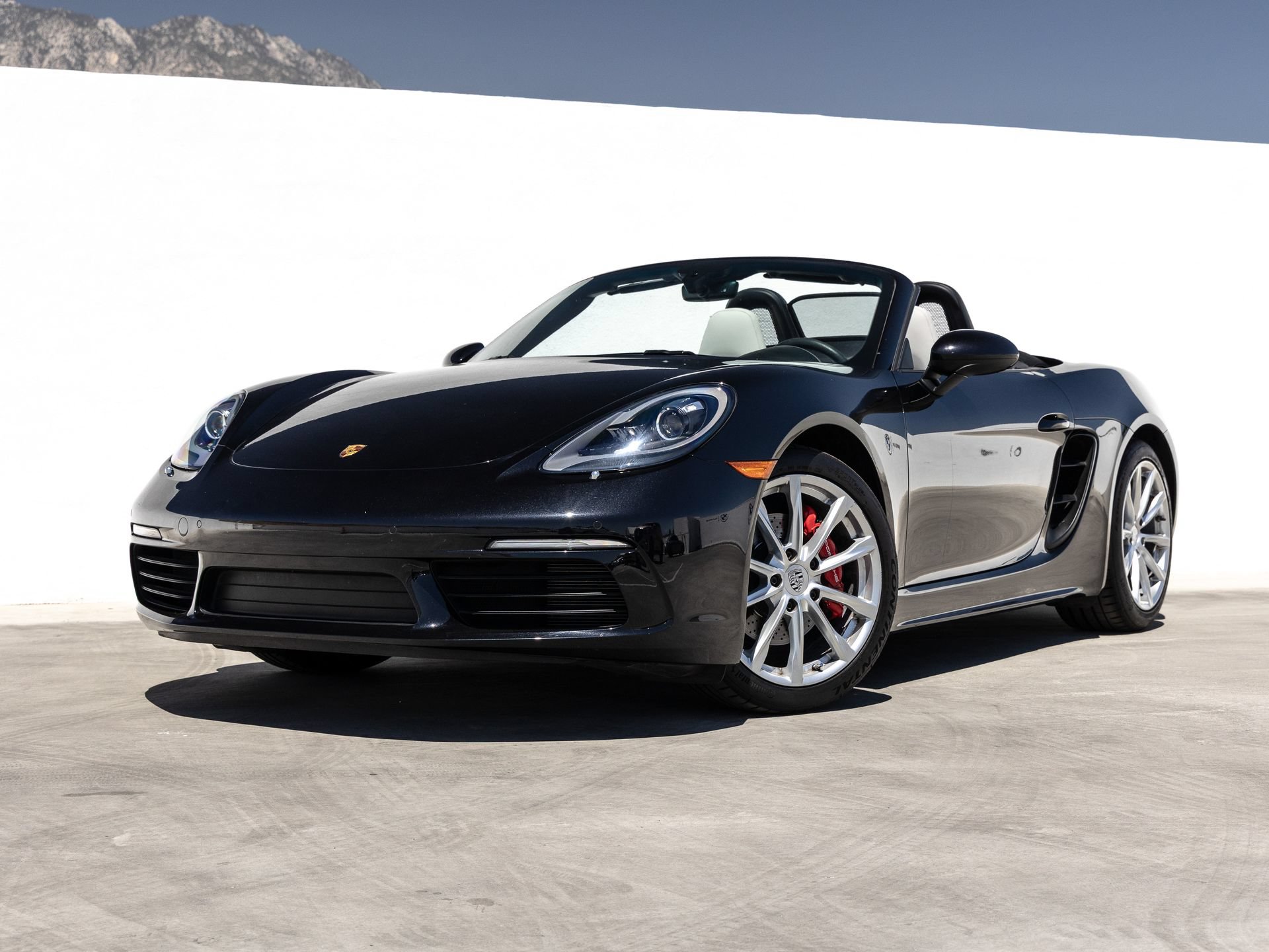 Certified 2025 Porsche 718 Boxster S