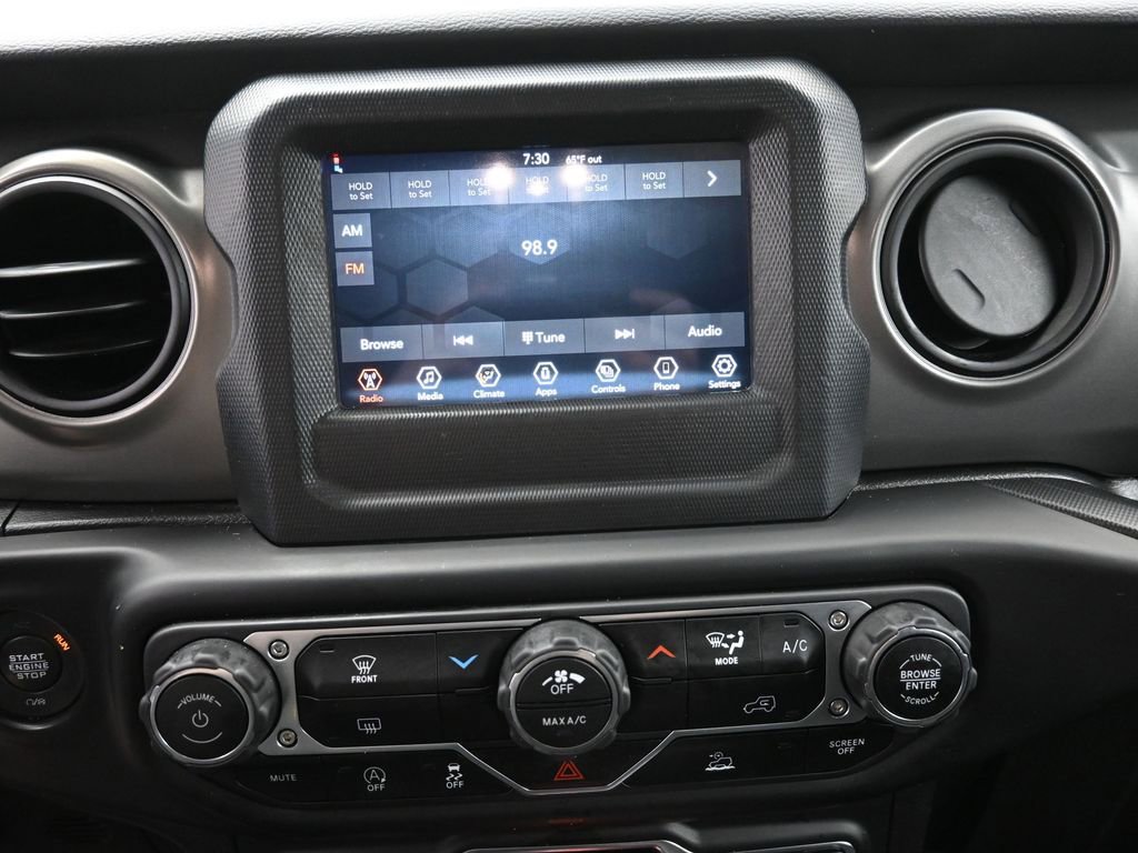 Used 2022 Jeep Wrangler Unlimited Sport AWD/4WD image 24