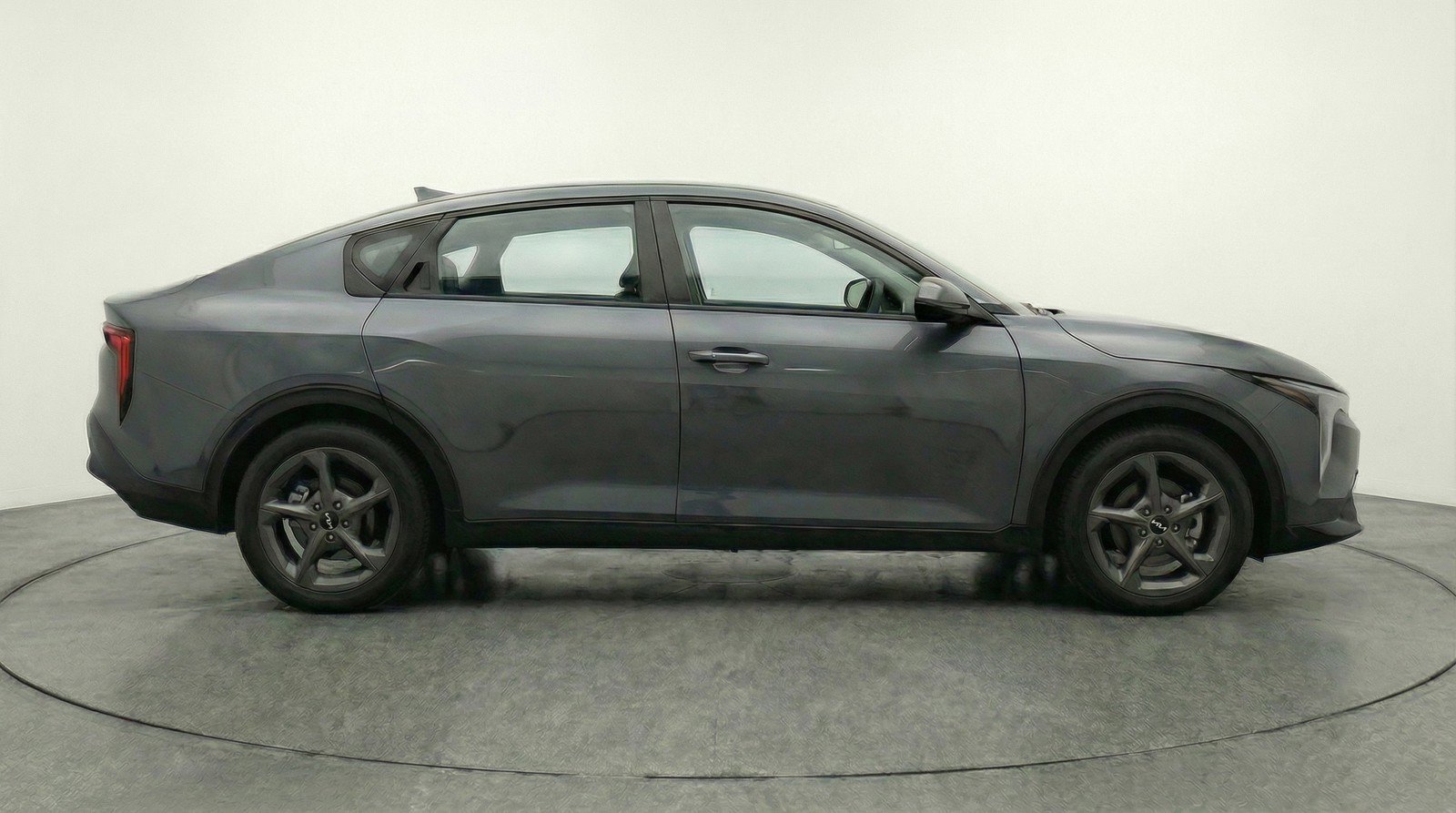 Used 2025 Kia K4 LXS FWD image 11