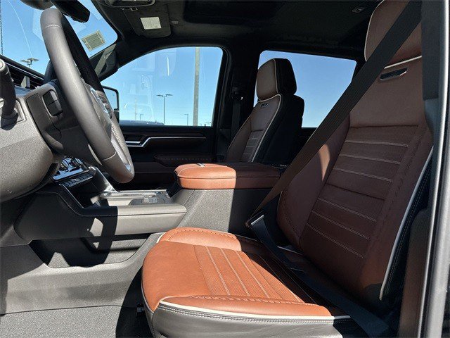 New 2026 GMC Sierra 2500 Denali Ultimate w/ Max Trailering Package image 11