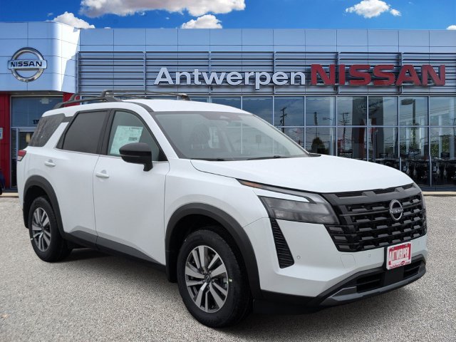 New 2026 Nissan Pathfinder SL AWD/4WD image 1
