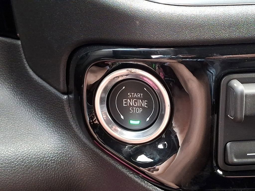 New 2026 GMC Sierra 2500 SLE w/ SLE Value Package; image 17