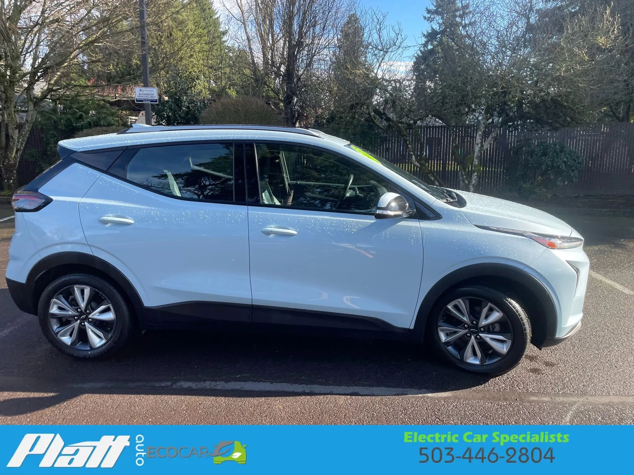 Used 2022 Chevrolet Bolt EUV LT w/ Convenience Package image 13