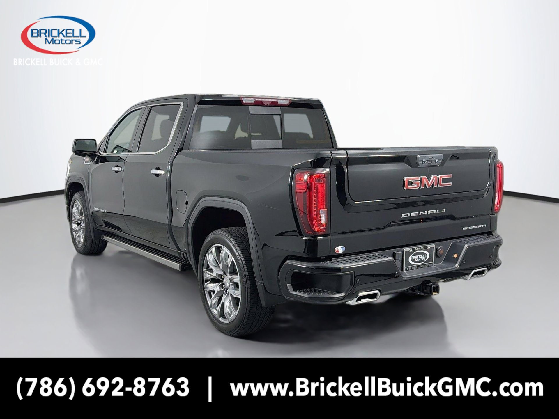 Used 2025 GMC Sierra 1500 Denali w/ Denali Reserve Package AWD/4WD image 3