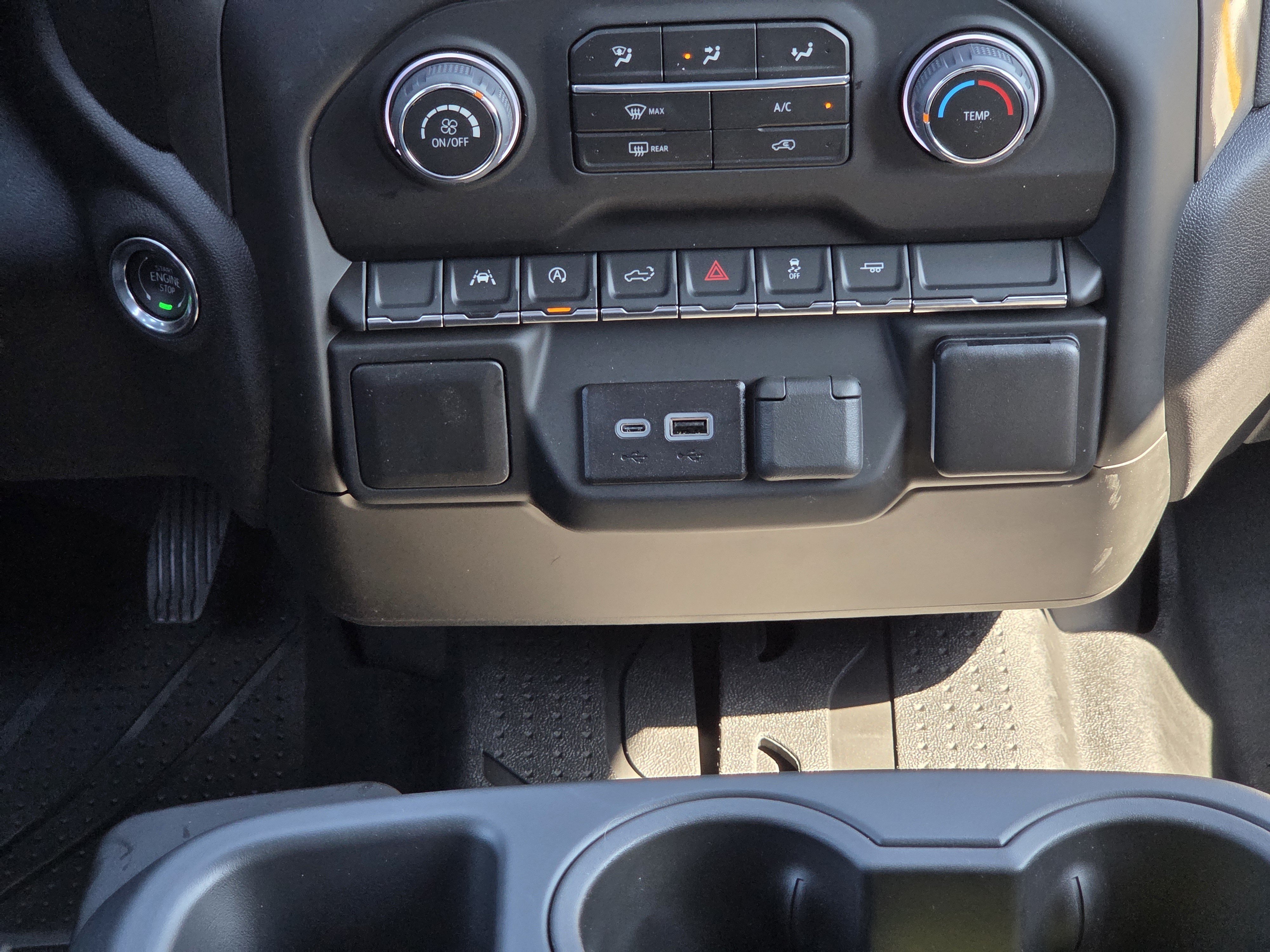 New 2026 Chevrolet Silverado 1500 Custom RWD image 11