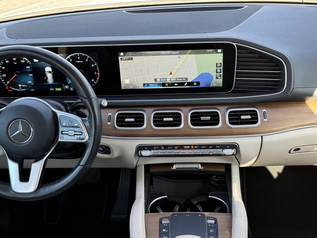 Used 2022 Mercedes-Benz GLS 450 4MATIC image 14