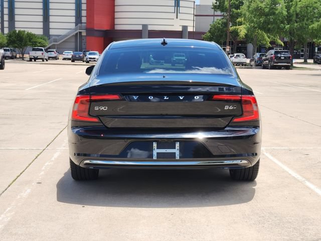 Used 2022 Volvo S90 B6 Inscription AWD/4WD image 6
