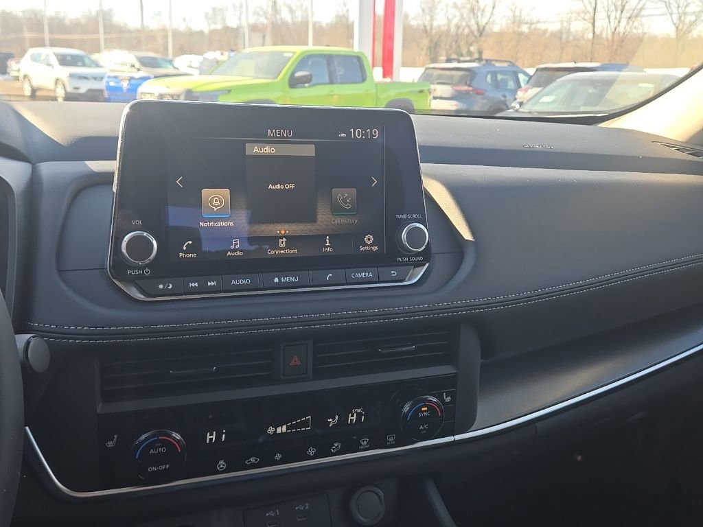 New 2026 Nissan Rogue SV image 18