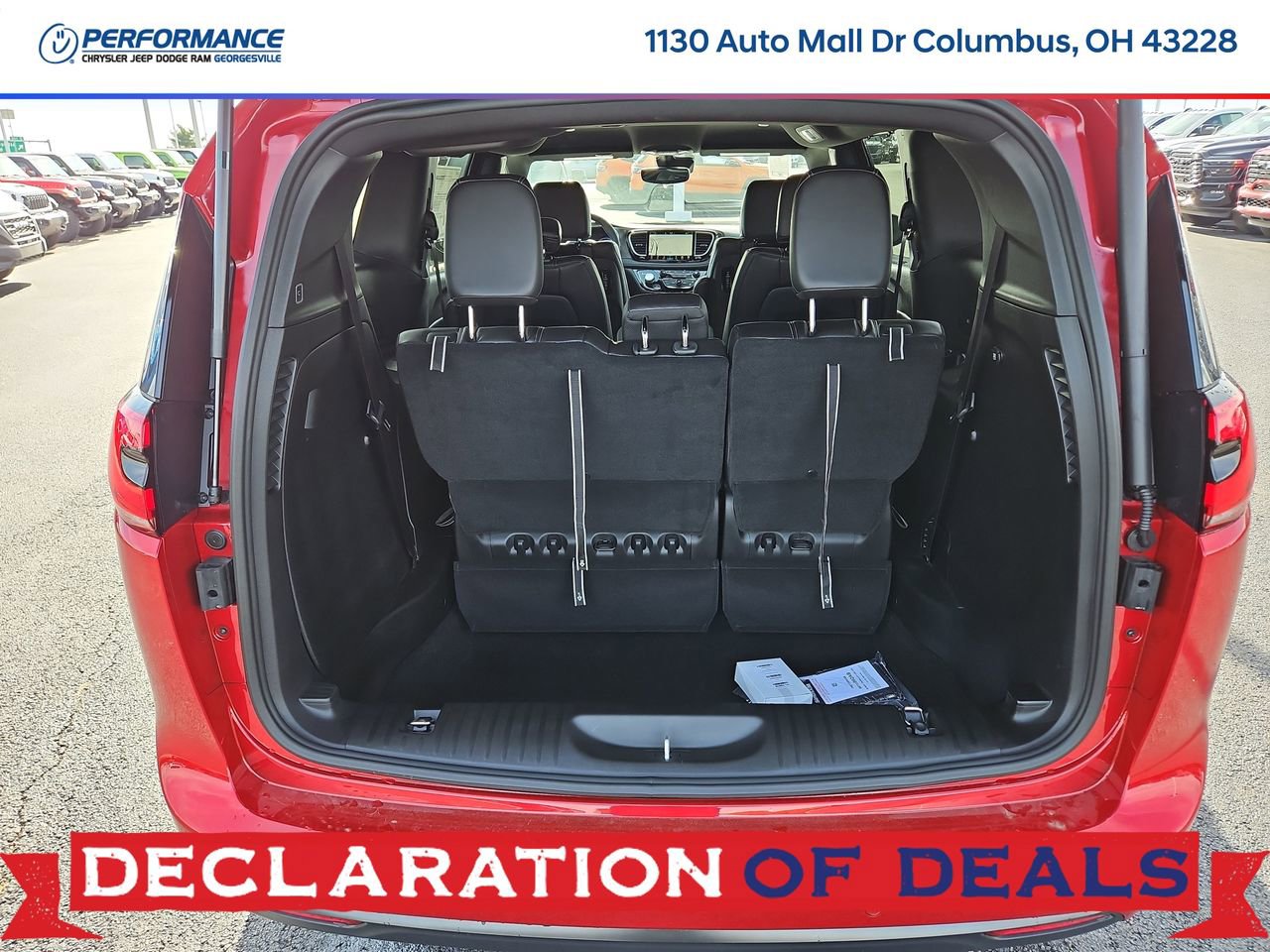 New 2026 Chrysler Pacifica Select FWD image 11