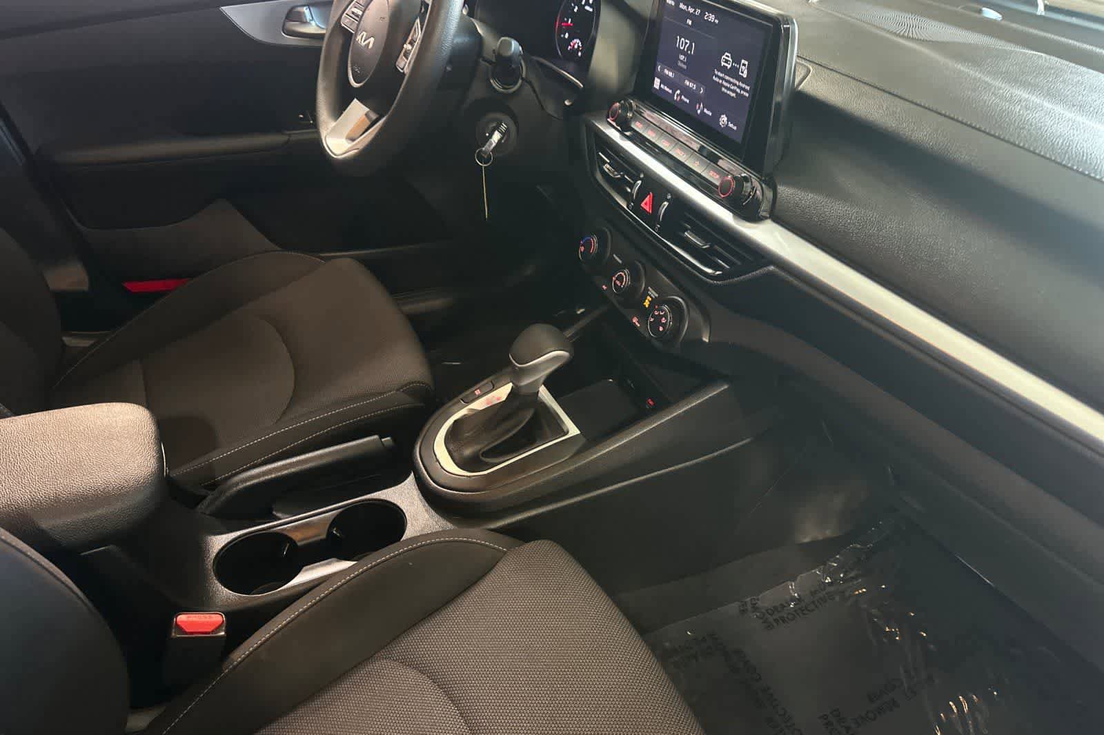 Used 2023 Kia Forte LXS FWD image 17