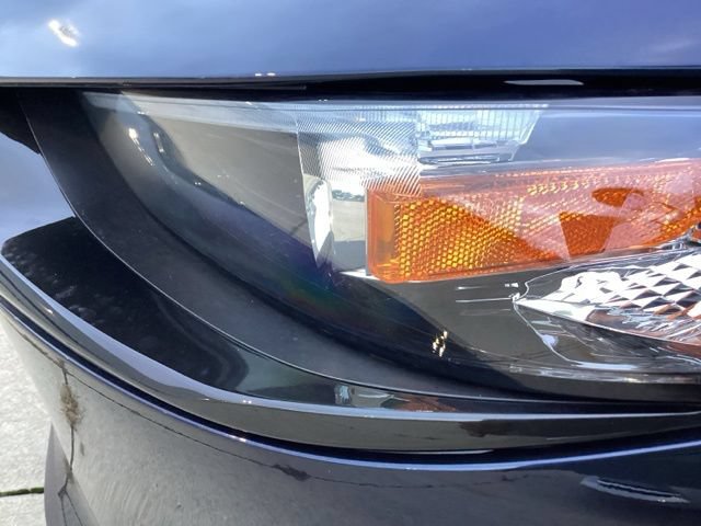 Used 2023 MAZDA MAZDA3 s FWD image 4