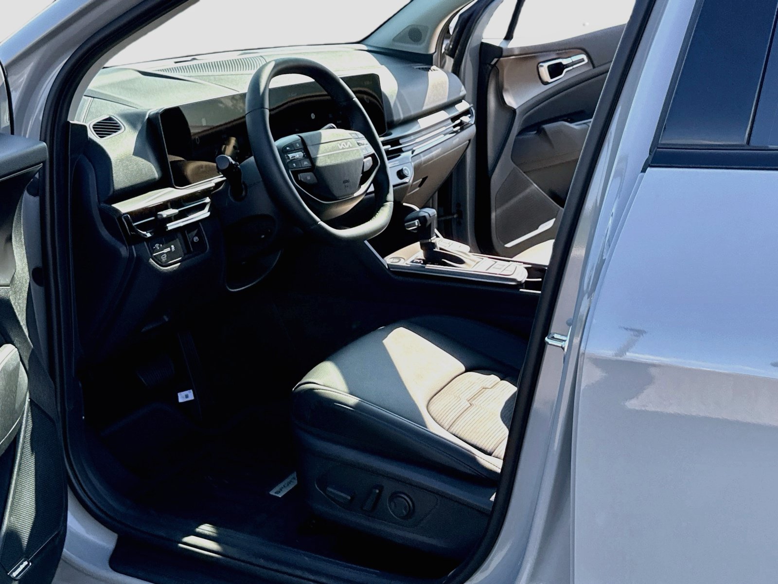 New 2026 Kia Sportage SX AWD/4WD image 4