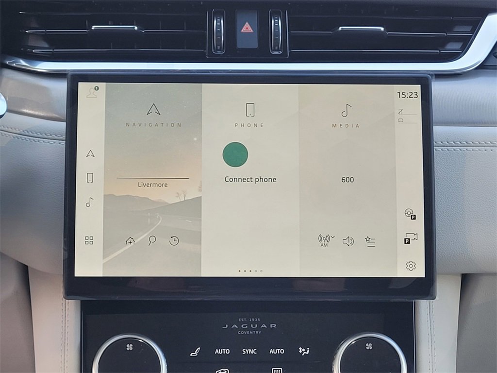 New 2026 Jaguar F-PACE R-Dynamic S image 9